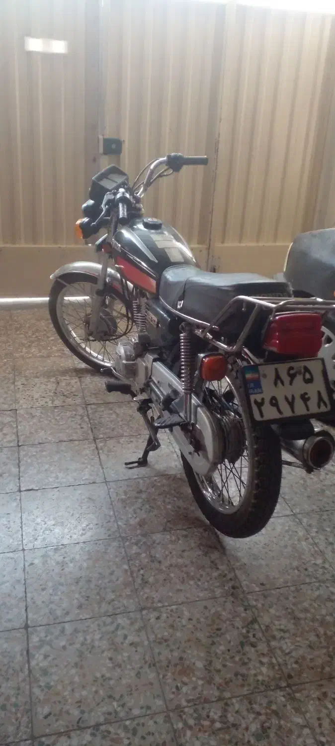 هوندا مشکی پلاک ملی|موتورسیکلت|اصفهان, سرچشمه|دیوار