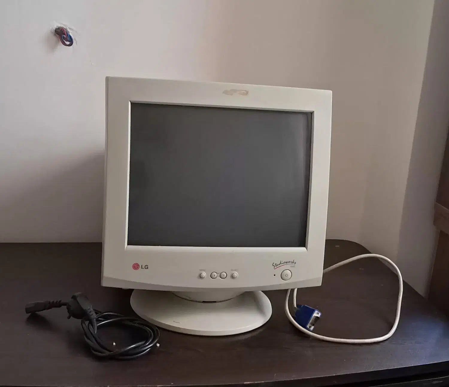 مانیتور|قطعات و لوازم جانبی رایانه|دماوند, مسکن مهر گیلاوند|دیوار