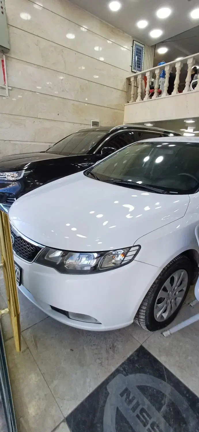 سراتو مدل۹۷ دنده|خودرو سواری و وانت|کرمان, |دیوار