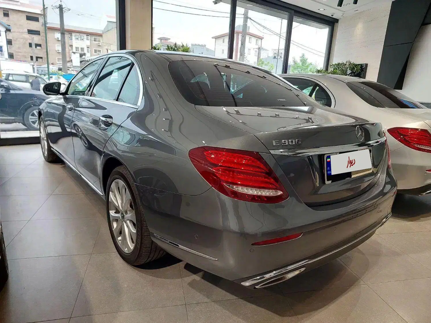 بنز  E300  مدل ۲۰۱۸. 4matic|خودرو سواری و وانت|رشت, گلزاران|دیوار