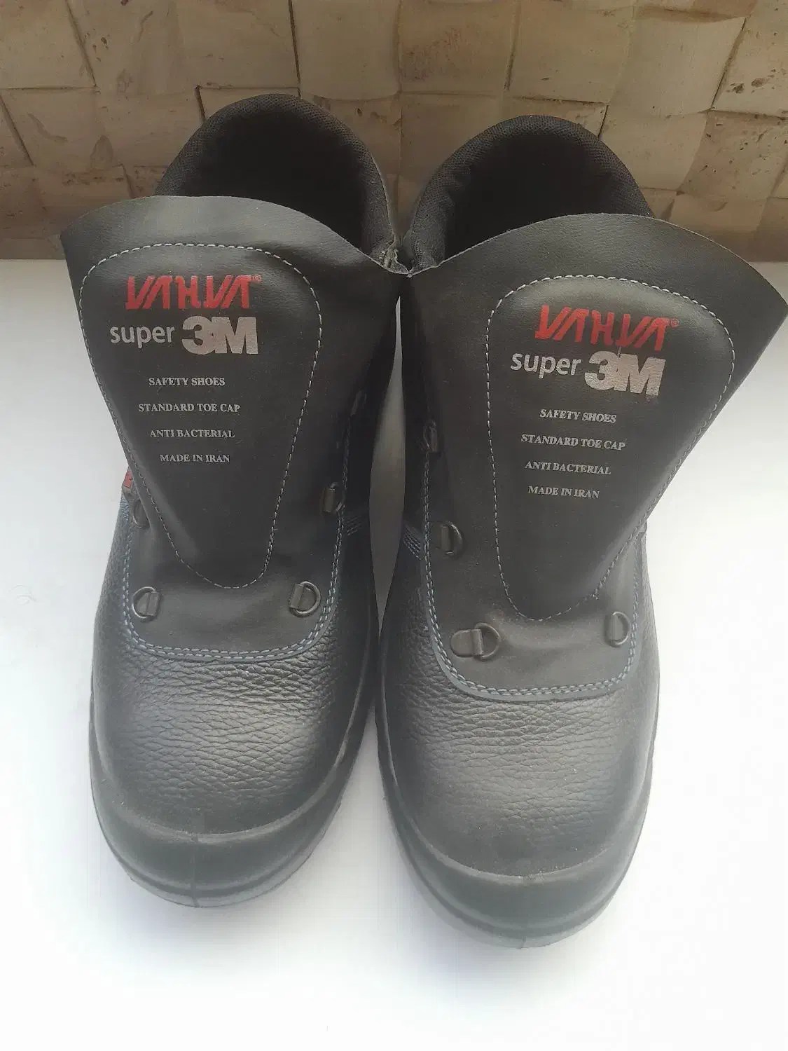 کفش ایمنی کاملا نو|کیف، کفش، کمربند|شاهینشهر, خبرنگار|دیوار