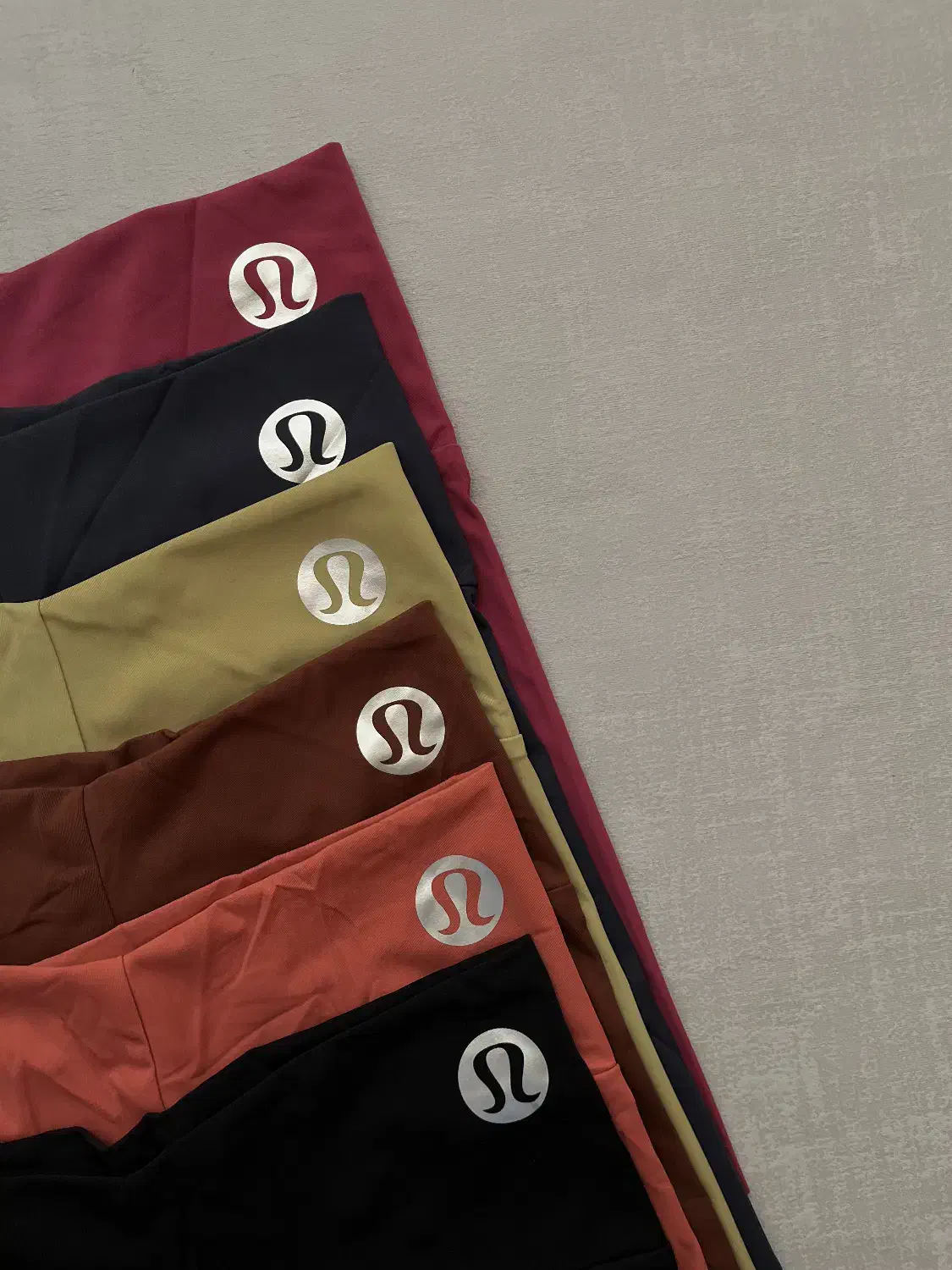 ست ورزشی|لباس|اصفهان, ملک‌شهر|دیوار