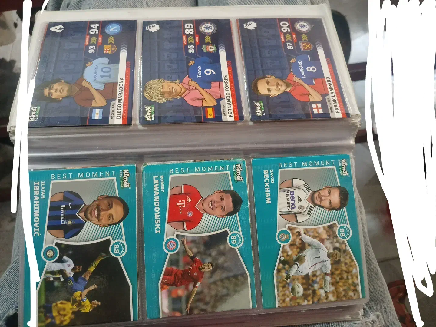 کیمدی|اسباب‌‌بازی|پیشوا, |دیوار