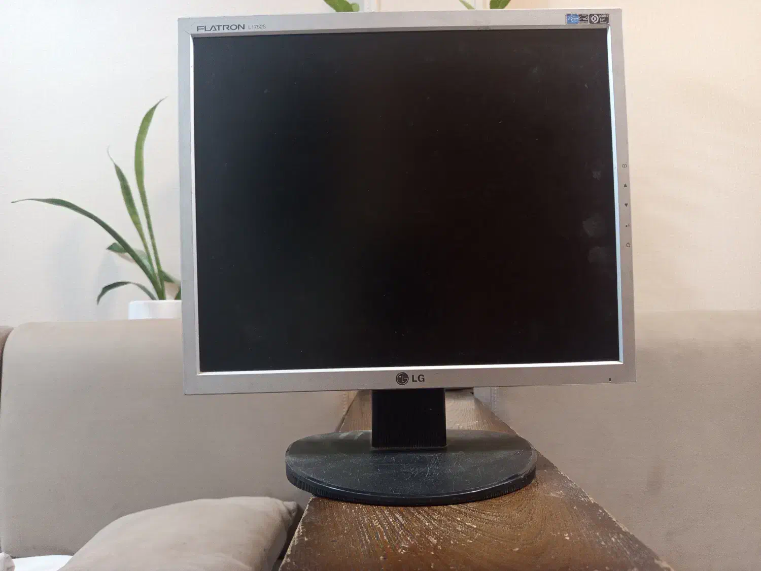 مانیتورLg|رایانه رومیزی|تهران, صد دستگاه|دیوار