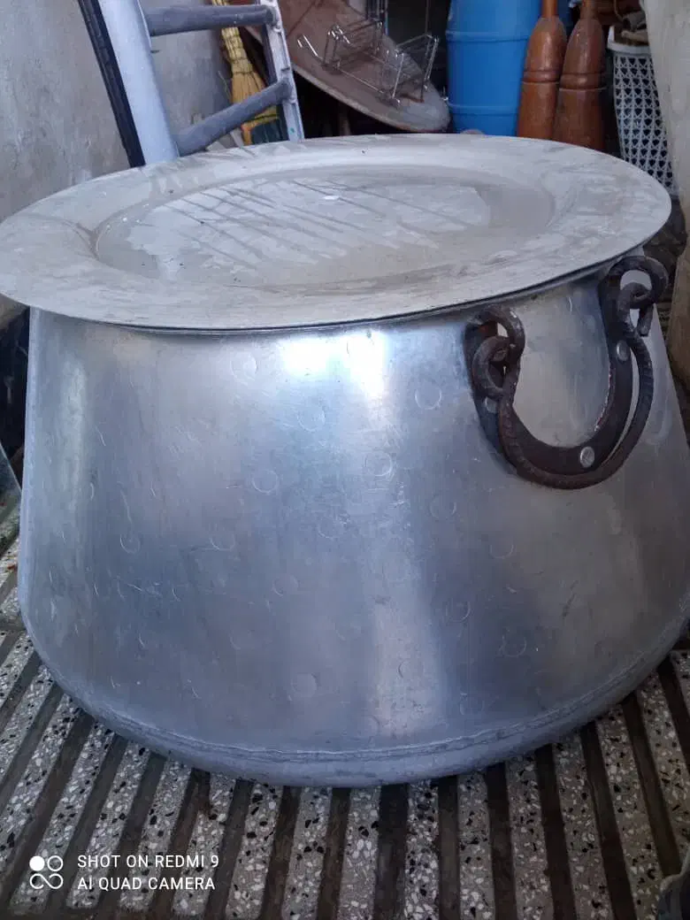 دیگ حلیم|ظروف پخت‌وپز|گرگان, |دیوار