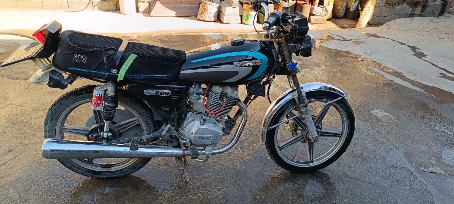 موتور200|موتورسیکلت|صحنه, |دیوار