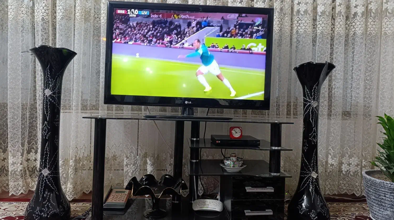 تلویزیون ۴۲ اینج ال جی اصلی|تلویزیون و پروژکتور|اصفهان, قهجاورستان|دیوار
