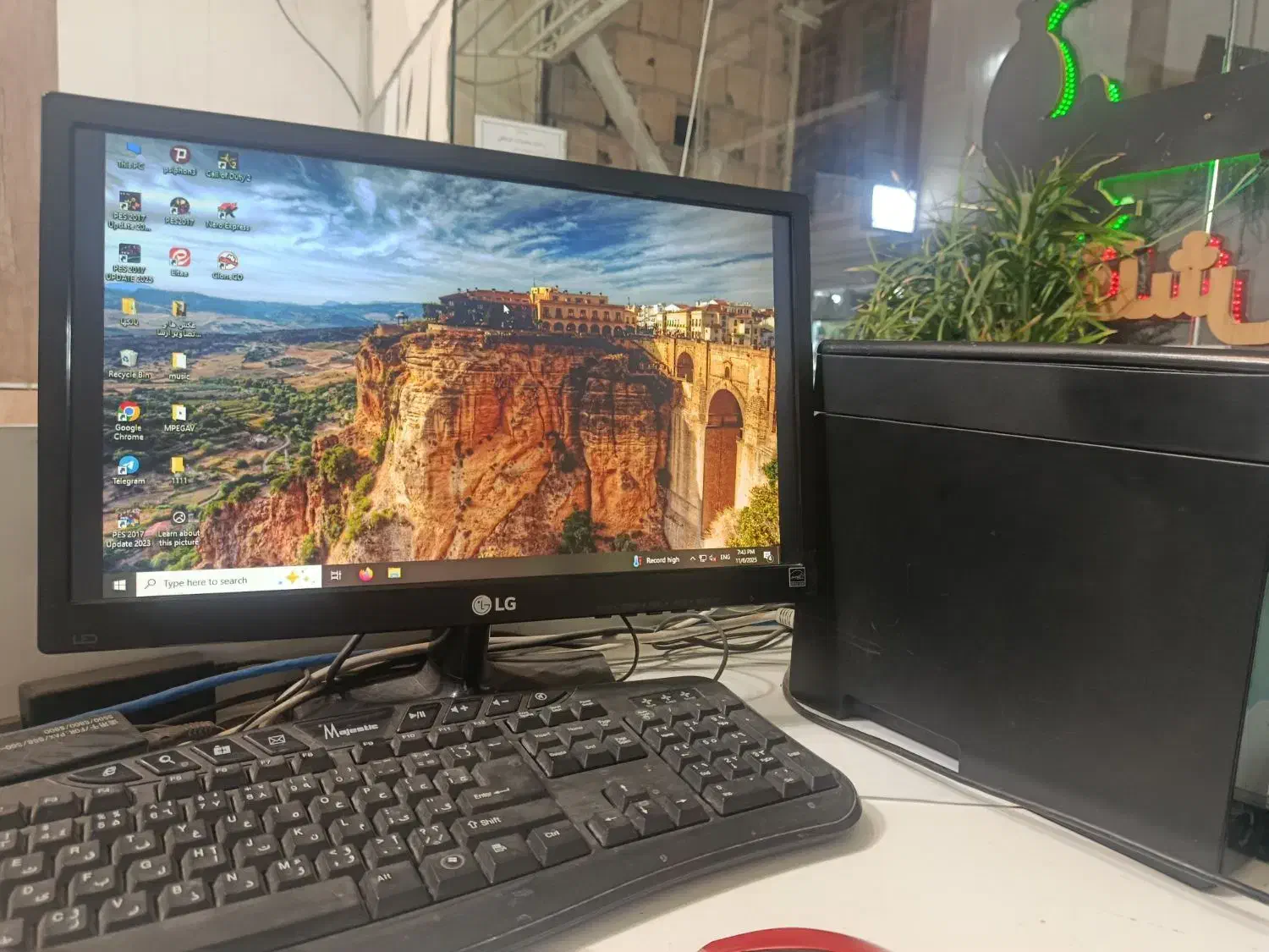 وام گوشی و لوازم جانبی موبایل|خدمات مالی، حسابداری، بیمه|سبزوار, ولیعصر (نجار آباد)|دیوار