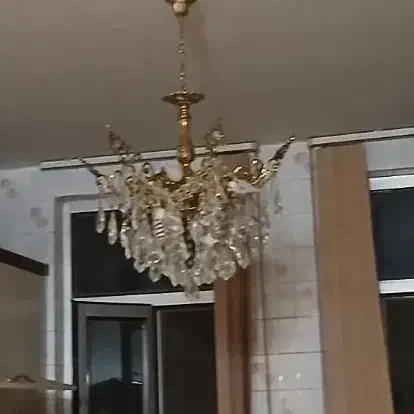 لوستر ۱۲ شاخه فروش فوری|لوستر و چراغ آویز|زنجان, |دیوار