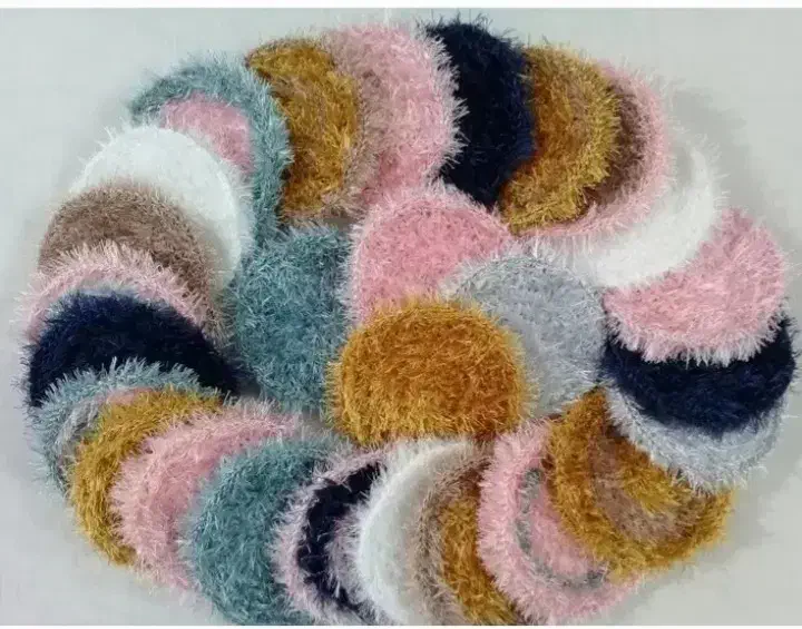 اسکاج بافتنی|لوازم خیاطی و بافتنی|فومن, |دیوار