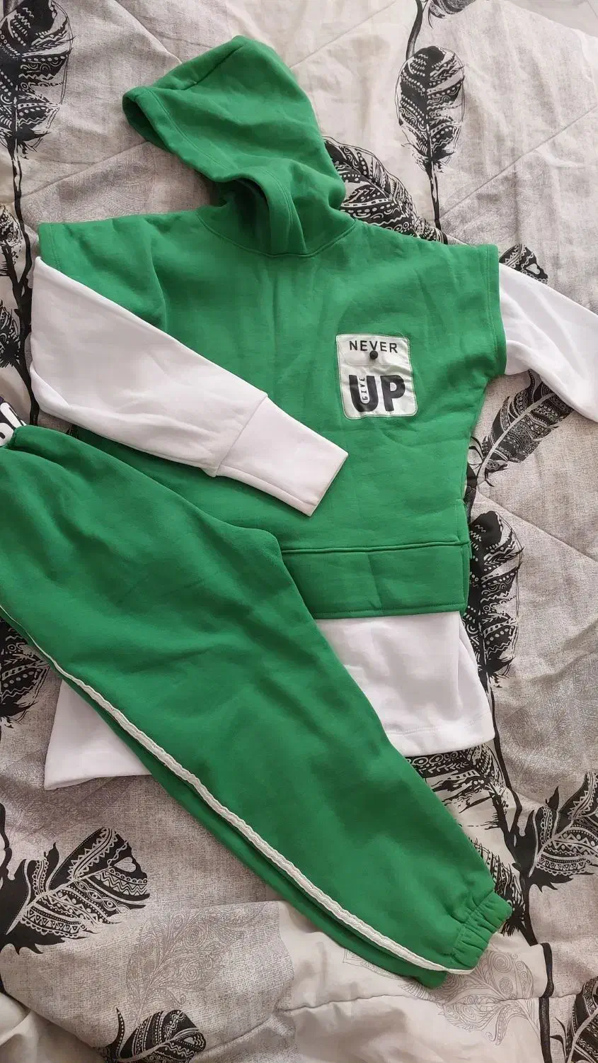 شخصی|لباس|شهریار, شهرک مصطفی خمینی|دیوار