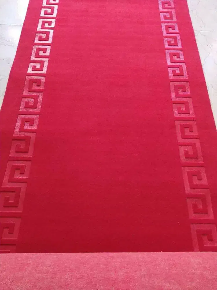 موکت و فرش تشریفاتی ورساچ|موکت|تهران, استاد معین|دیوار