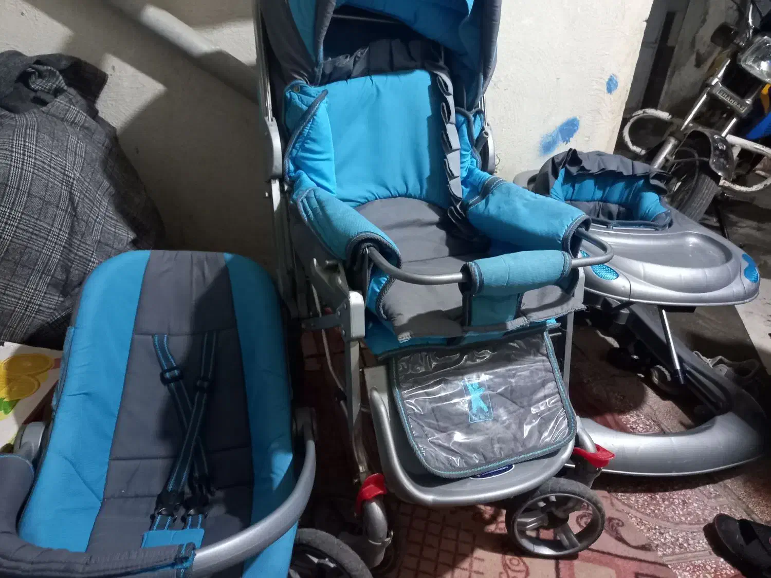 چرخ بچه|کالسکه و لوازم جانبی|قروه, |دیوار