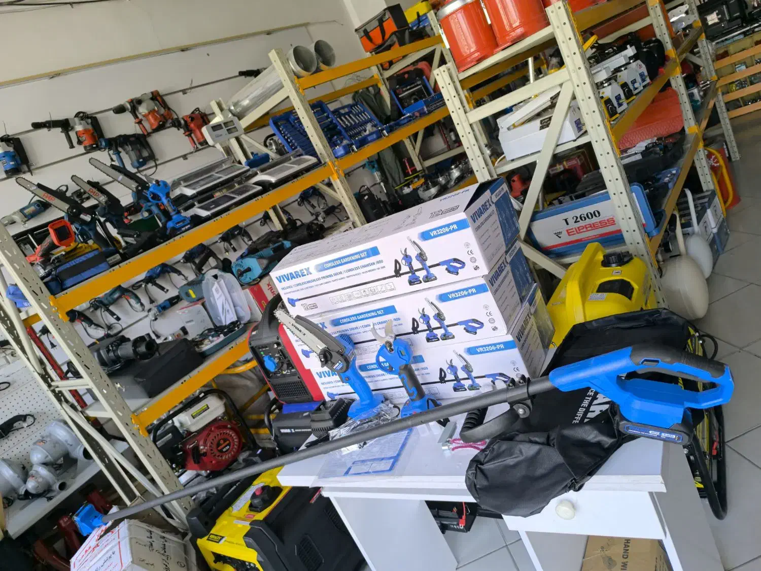 پک شارژی اره و قیچی شارژی بادسته۳ متری ابزار رسولی|ابزارآلات|بیرجند, |دیوار