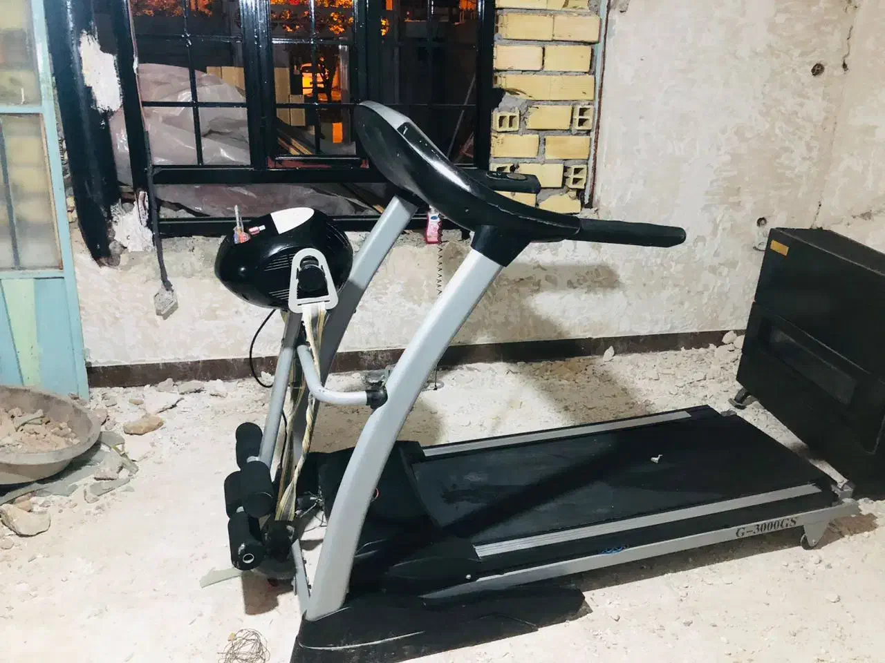 تردمیل|تجهیزات ورزشی|دوگنبدان, |دیوار