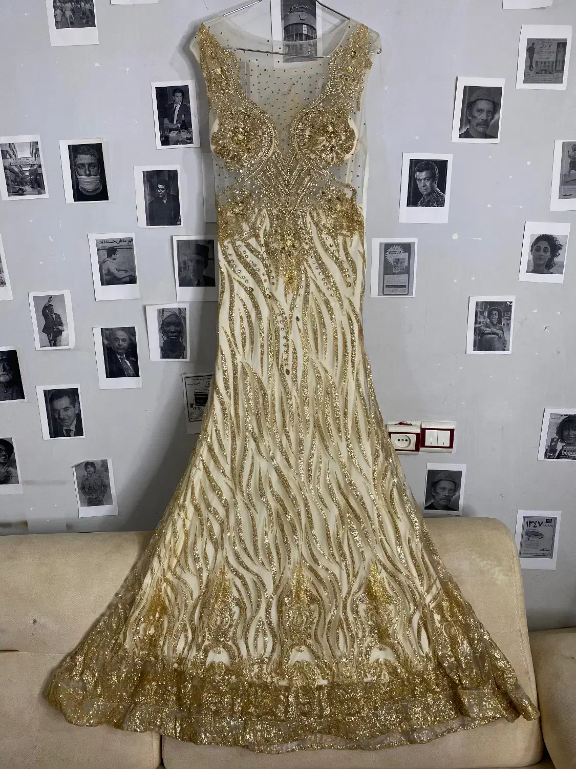 لباس مجلسی سنگ کاری شده|لباس|بهشهر, |دیوار