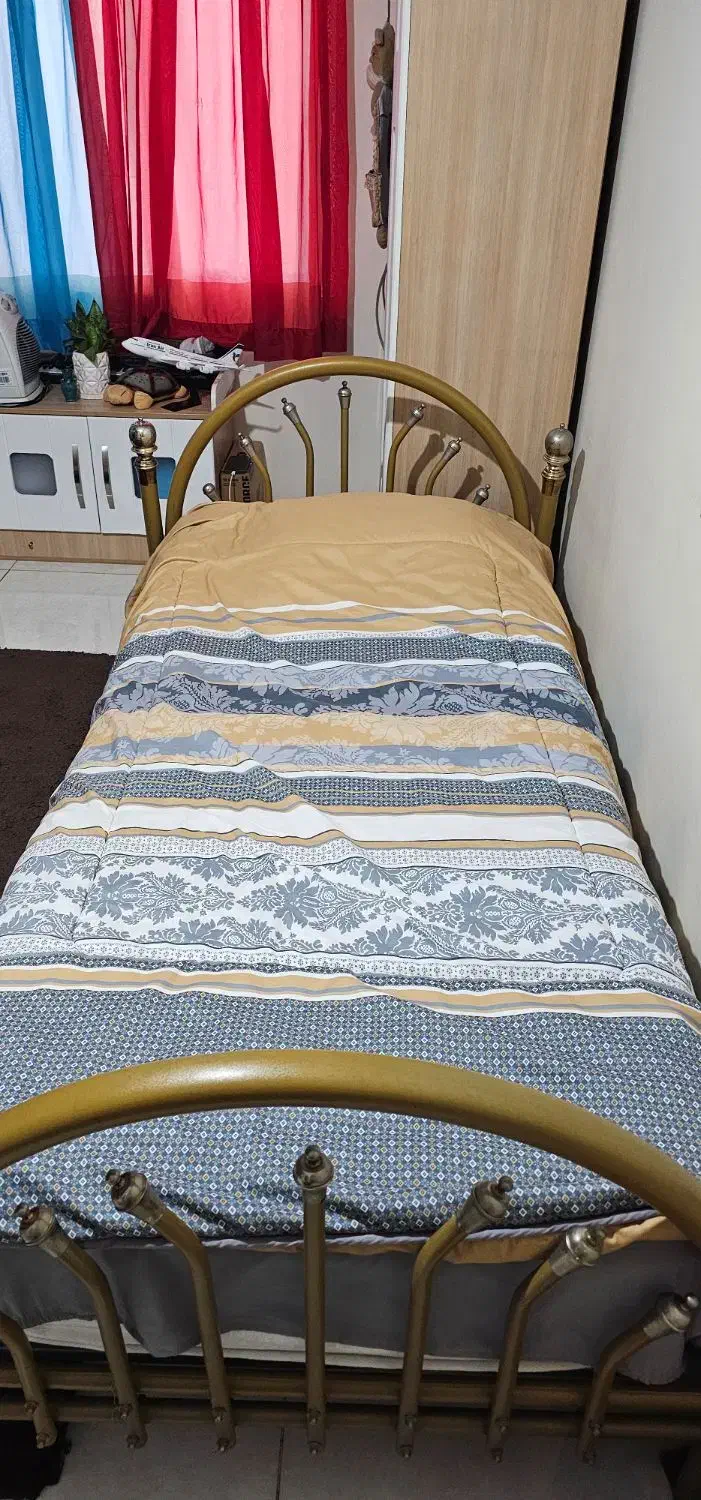 تخت فرفوژه یک نفره|تخت و سرویس خواب|تهران, تهرانپارس شرقی|دیوار