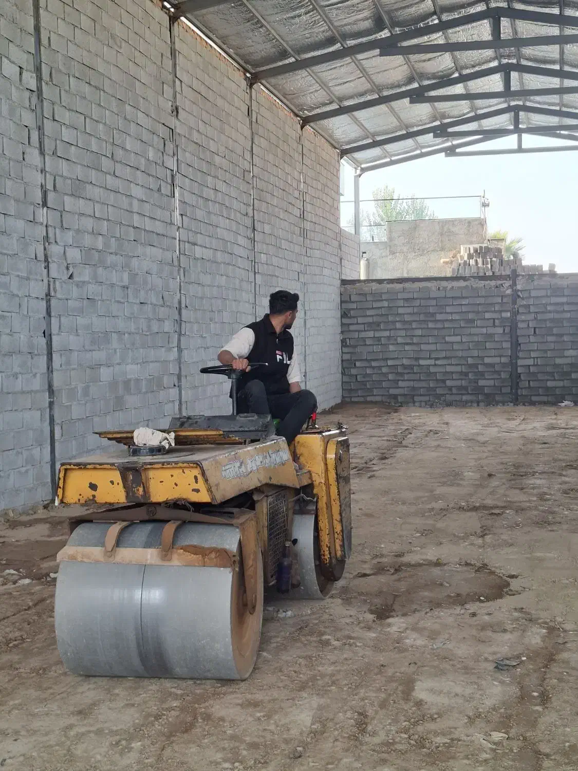 کرایه غلطک 20تنی 10تنی کوبیدن زیرسازی مخلوط.خاک|خدمات حمل و نقل|احمدآبادمستوفی, |دیوار