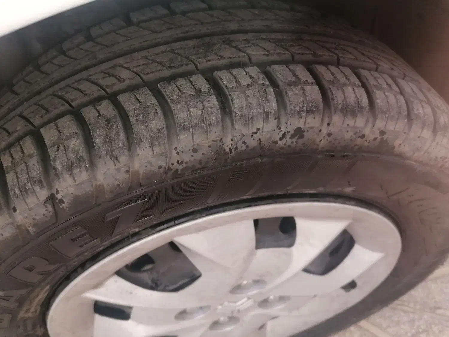 یک جفت لاستیک نو بارز ساینا، تیبا 185/60/14|قطعات یدکی و لوازم جانبی|صدرا-فارس, فاز ۱|دیوار