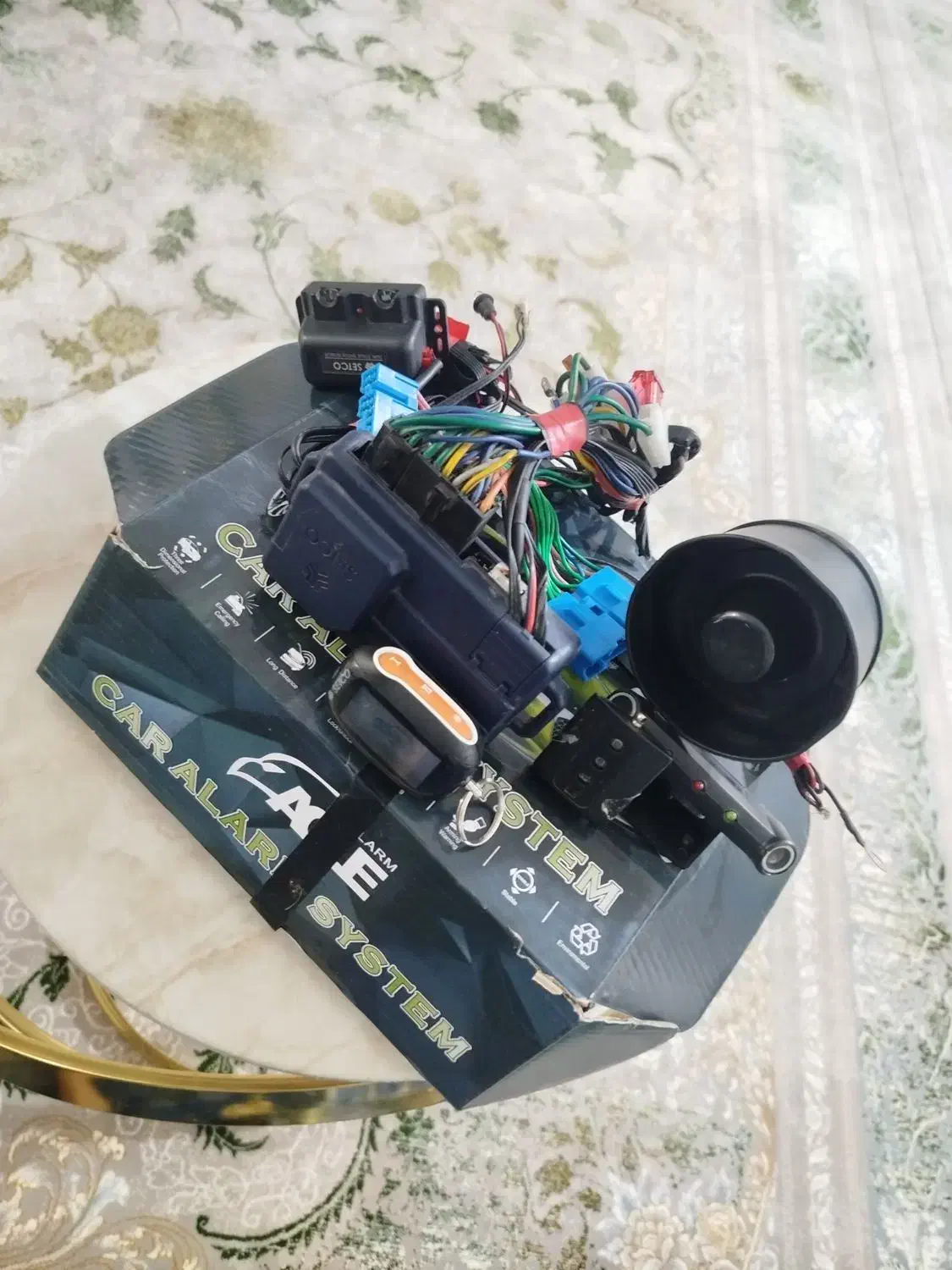 دزدگیر+بوق1011|قطعات یدکی و لوازم جانبی|ساوه, |دیوار