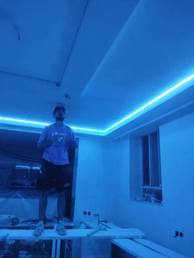 برقکار، برقکشی|خدمات پیشه و مهارت|آباده, |دیوار