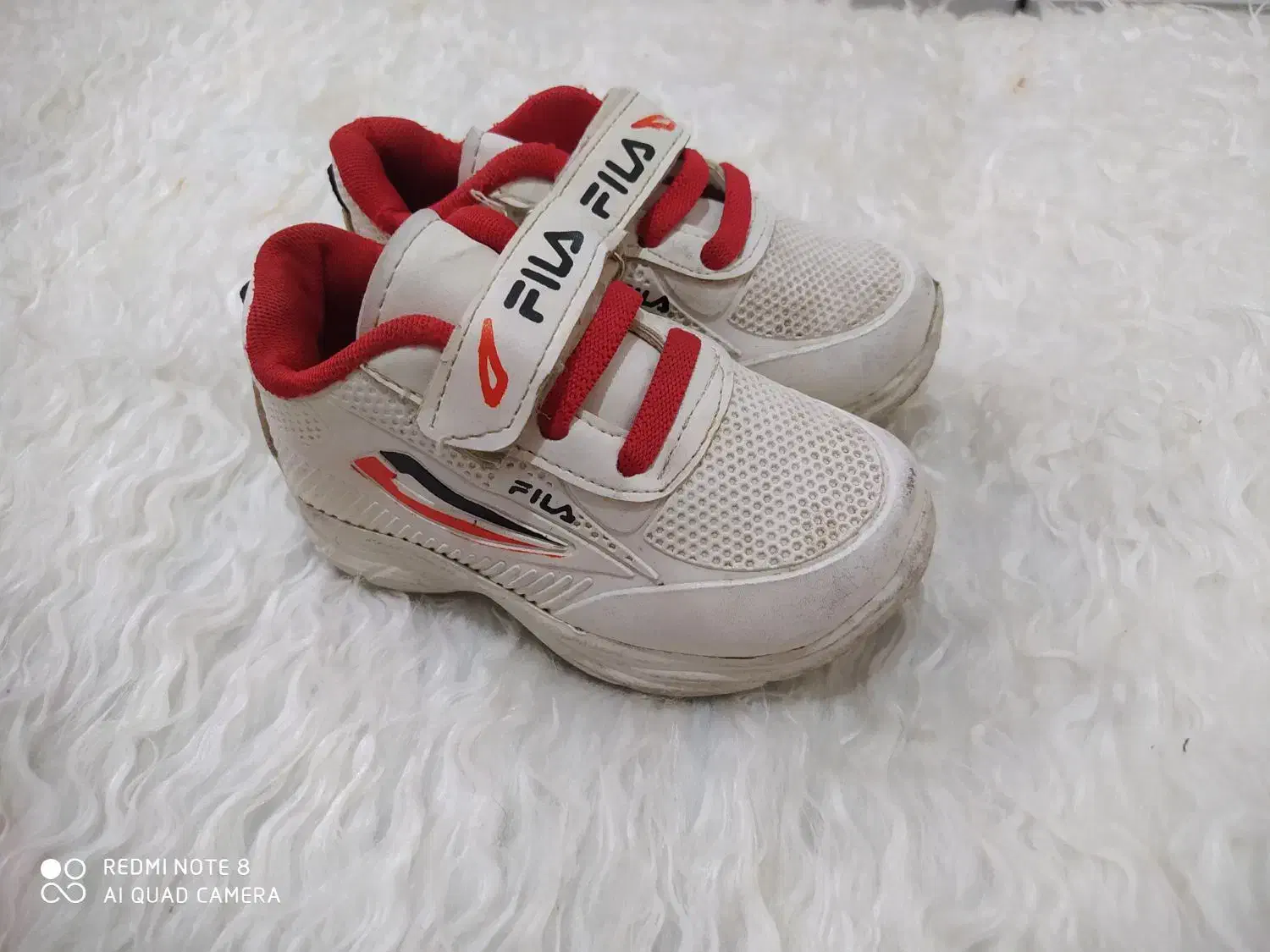 تعدادی کفش بچگانه|کفش و لباس بچه|مشهد, طبرسی شمالی|دیوار