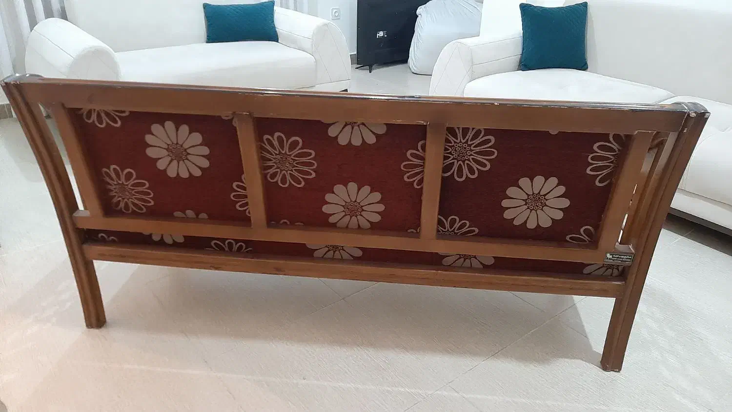 کاناپه ، راحتی ، مبل سه نفره|مبلمان خانگی و میز عسلی|رشت, لاکان شهر|دیوار