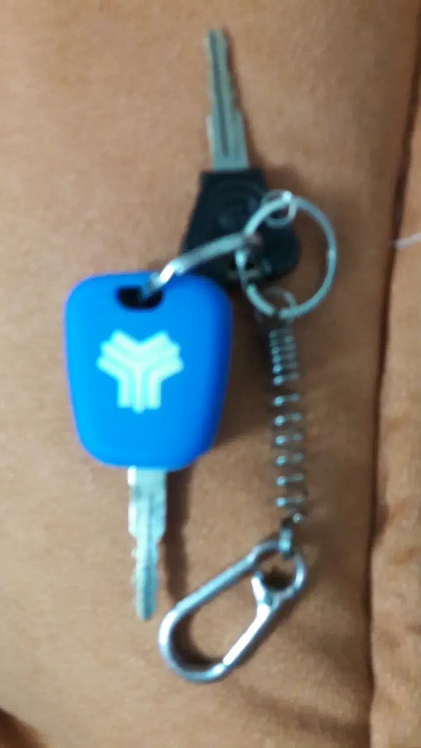 گم شده سوئیچ آبی رنگ|اشیا|بندر ترکمن, |دیوار