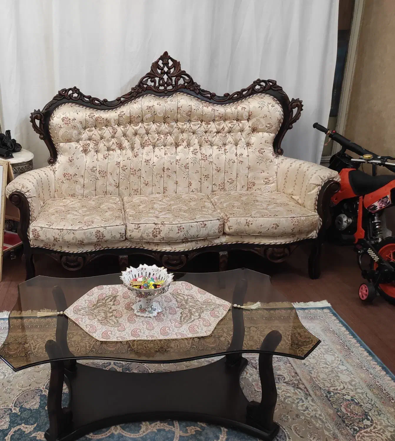 مبلمان کلاسیک و استیل|مبلمان خانگی و میز عسلی|تهران, مینای شمالی (مخبر)|دیوار
