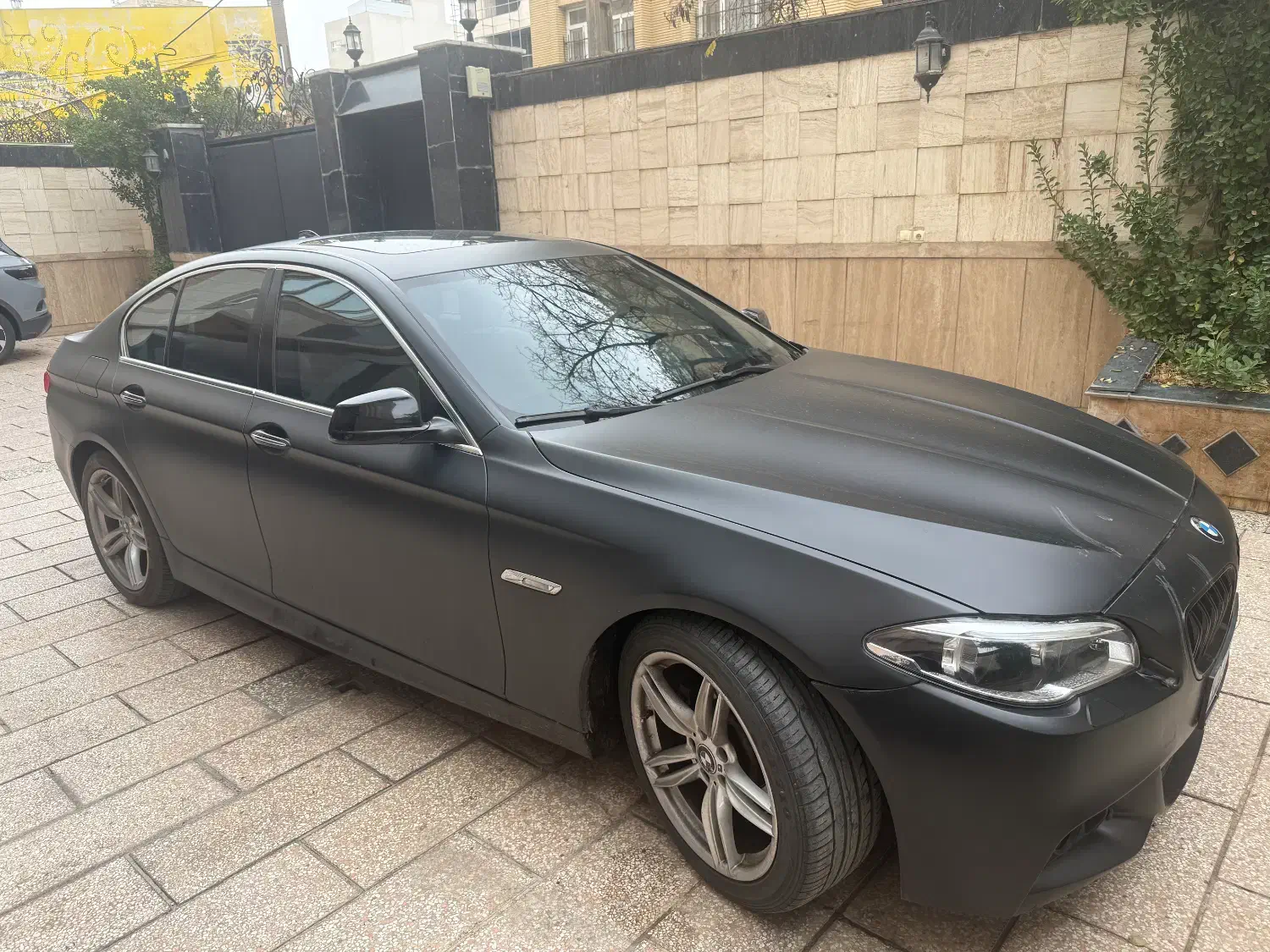 بی ام و۲۰۱۳مشکی تمیز|خودرو سواری و وانت|مشهد, هفت تیر (آب و برق)|دیوار