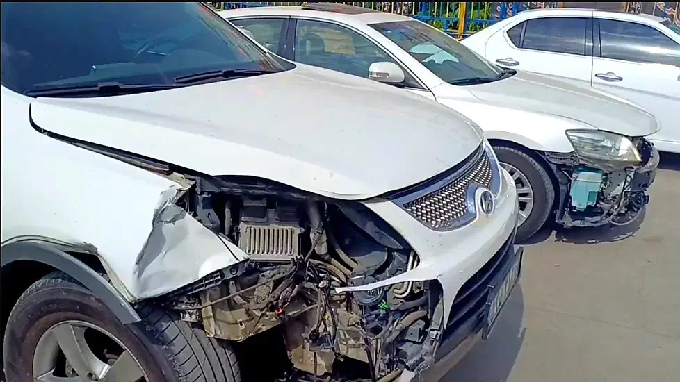 صافکاری  pdr پی دی آر با تضمین  نقاشی  لیسه گیری|خدمات موتور و ماشین|کرج, کمال‌شهر|دیوار