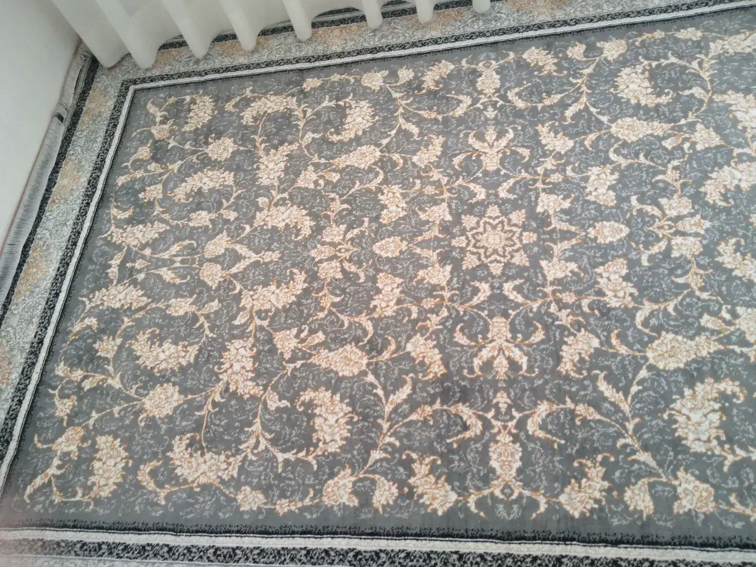 3 عدد فرش|فرش|گلبهار, شهر جدید گلبهار|دیوار