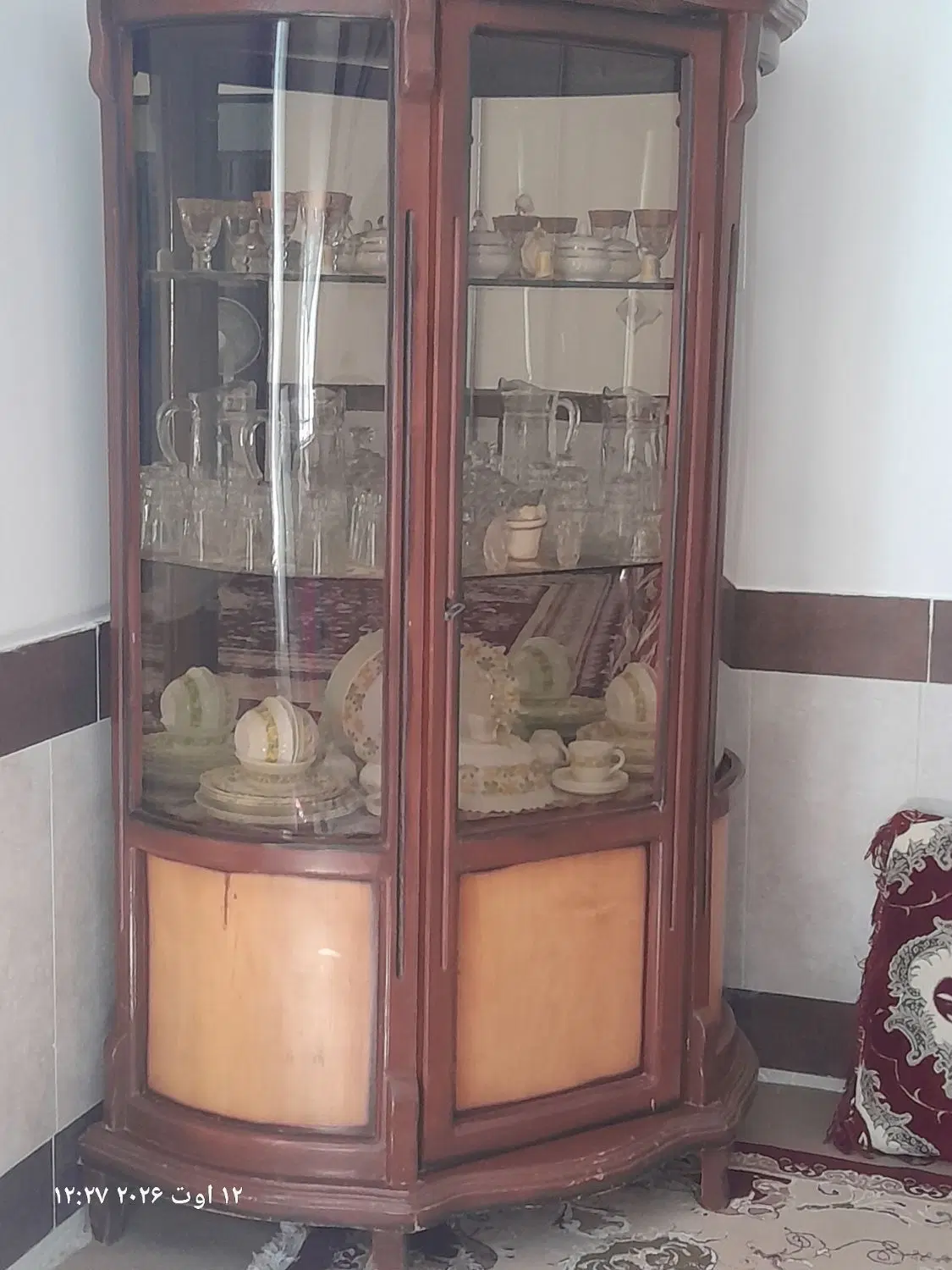 گنجه|بوفه، ویترین، کنسول|تربت جام, میان جام|دیوار