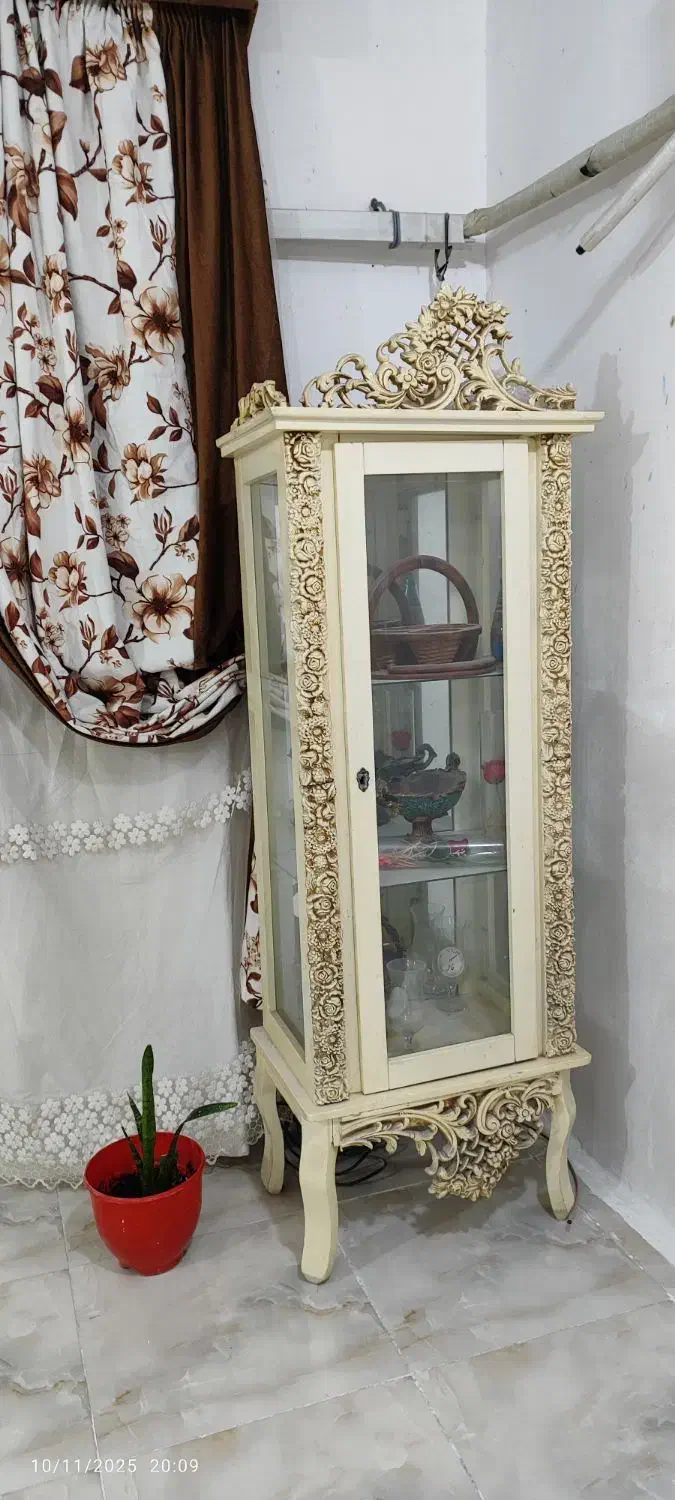 یک عدد بوفه سالم ونو بفروش می رسد|بوفه، ویترین، کنسول|بندرعباس, |دیوار