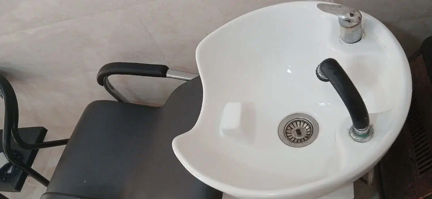 فروشوسایلآرایشگاهزنانه|آرایشگاه و سالنهای زیبایی|قرچک, شهرک طلائیه|دیوار