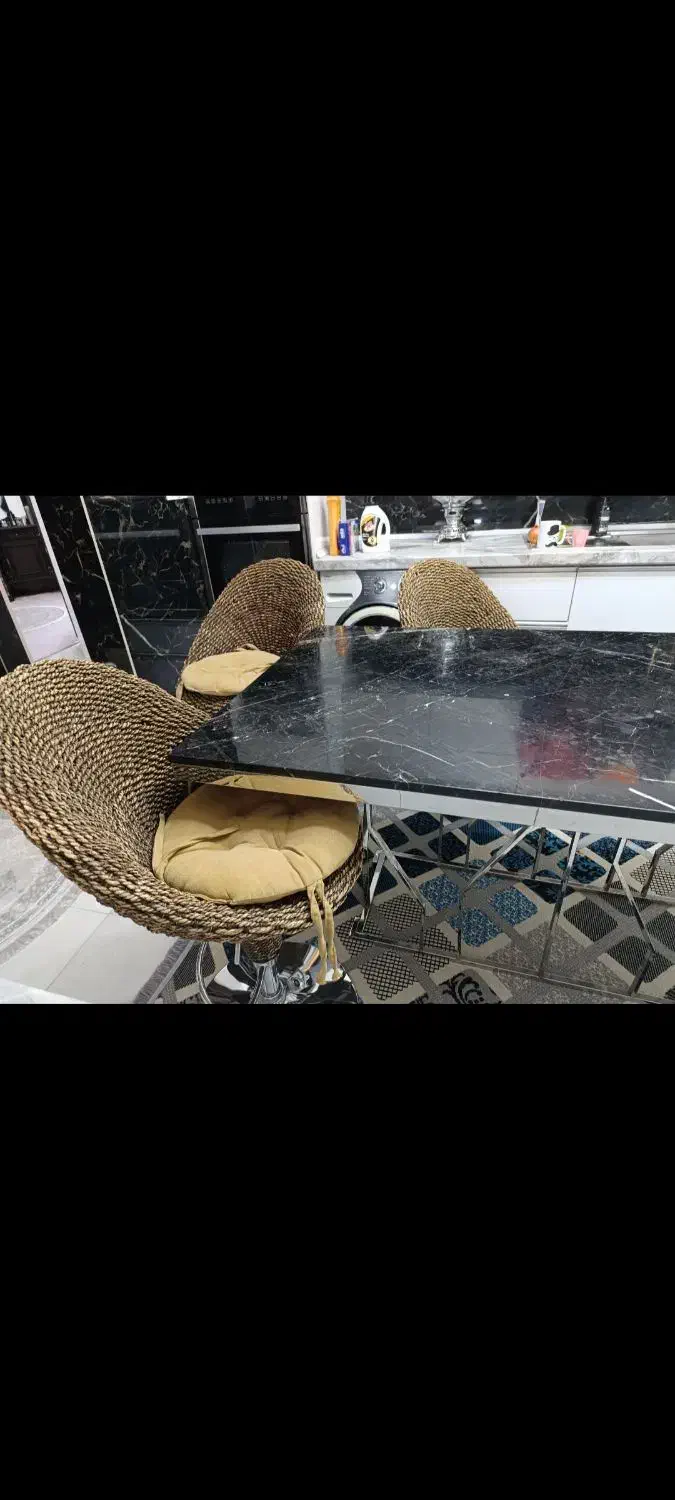 غذاخوری ۶نفره.|میز و صندلی غذاخوری|شاهین دژ, |دیوار