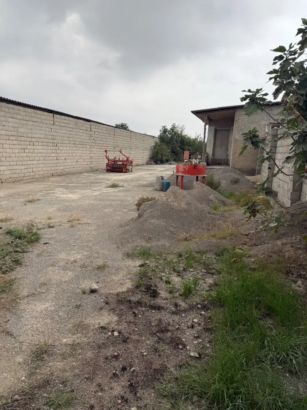 اجاره کارگاه بلوک زنی|اجارهٔ دفتر صنعتی، کشاورزی، تجاری|گرگان, |دیوار