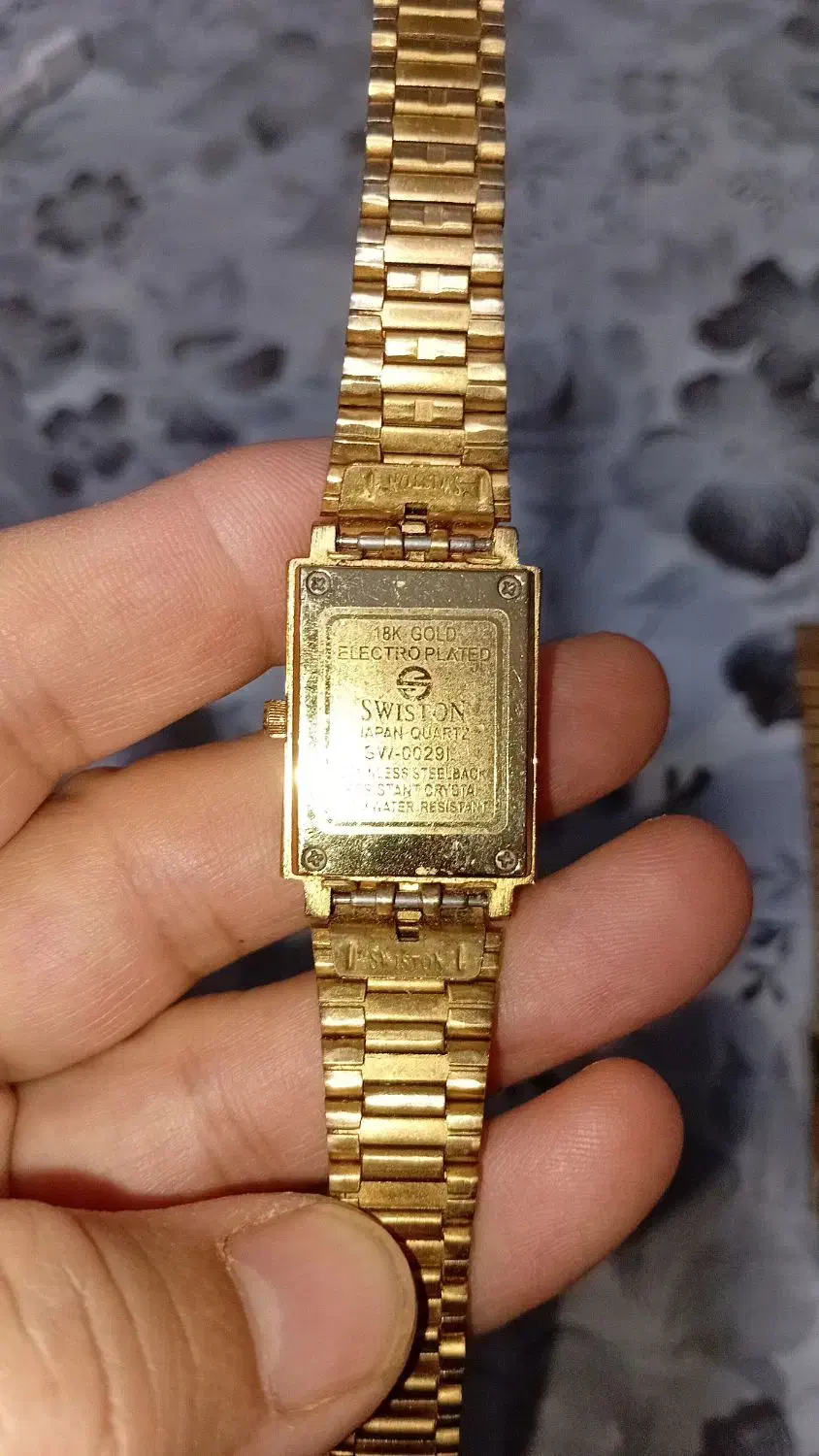 ساعت مچی قدیمی اصل|ساعت|تهران, فلسطین (میدان انقلاب)|دیوار