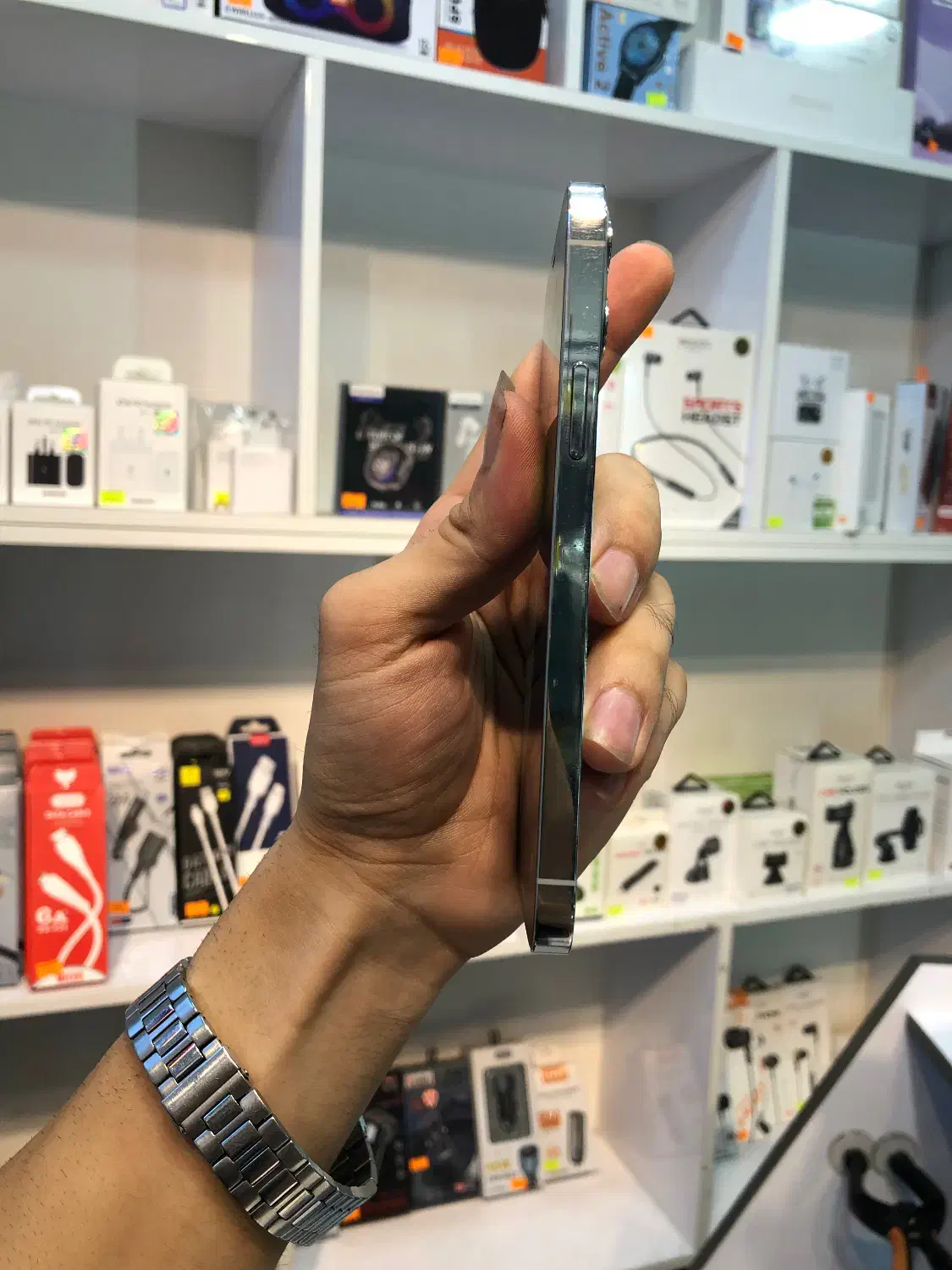 Iphone 12pro zaa اقساطی|موبایل|رشت, پورسینا|دیوار