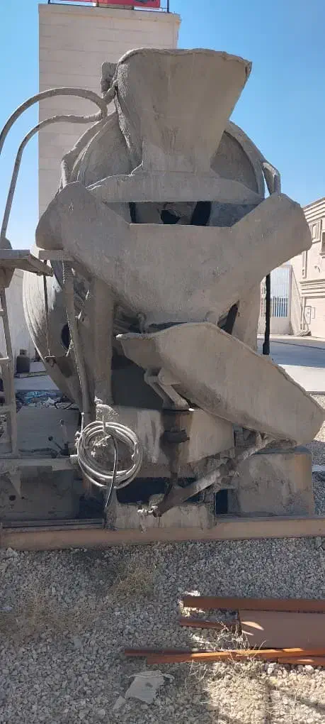 تراک میکسر سالم بشرط کار|خودرو سنگین|شیراز, شیخ علی چوپان|دیوار