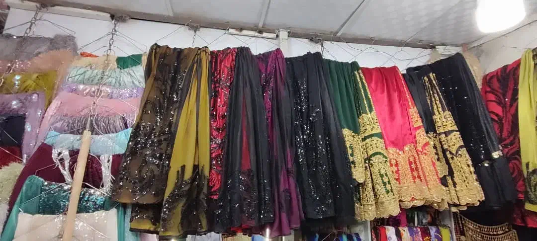 لباس محلی|لباس|کوه چنار, |دیوار