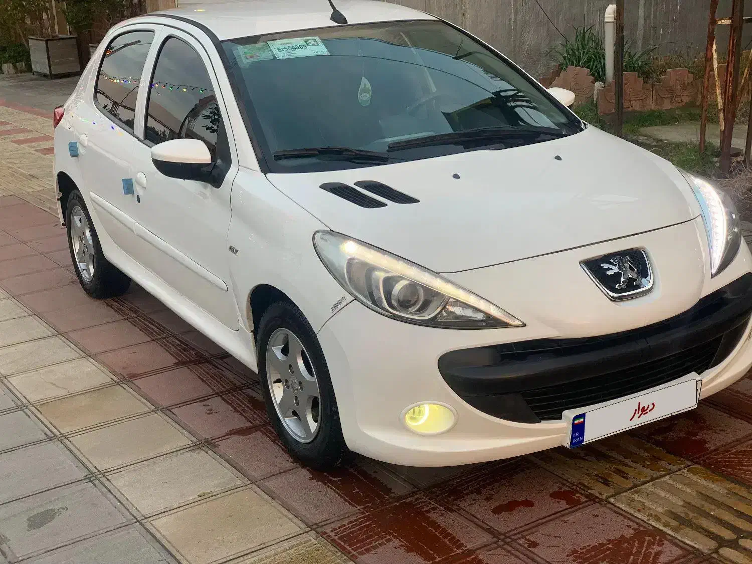 پژ۲۰۷ اتومات سفید مدل۹۶بیرنگ کم کار|خودرو سواری و وانت|چمستان, |دیوار