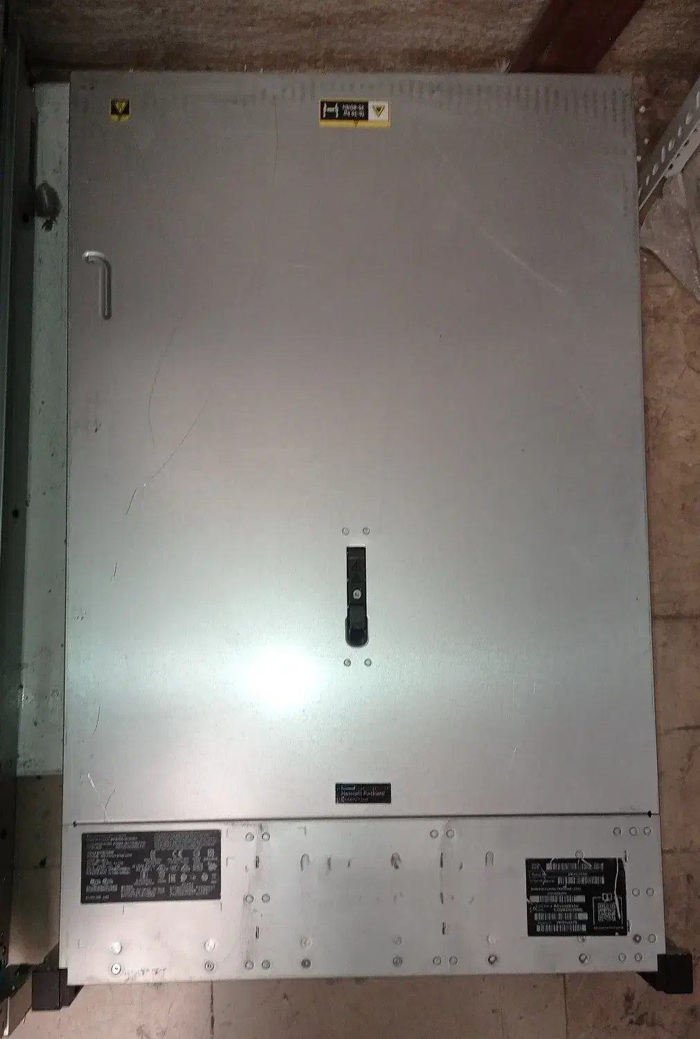 سرور dl 380 G19 12LFF بهمراه گارانتی|قطعات و لوازم جانبی رایانه|تهران, خواجه نصیر طوسی|دیوار