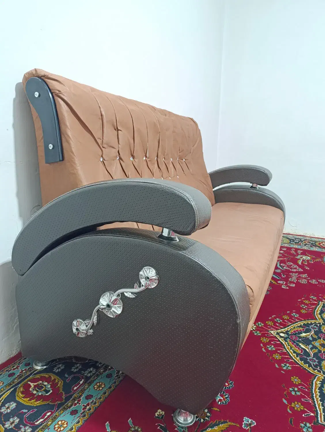 مبل شس نفره سالم|مبلمان خانگی و میز عسلی|شیراز, حافظیه|دیوار