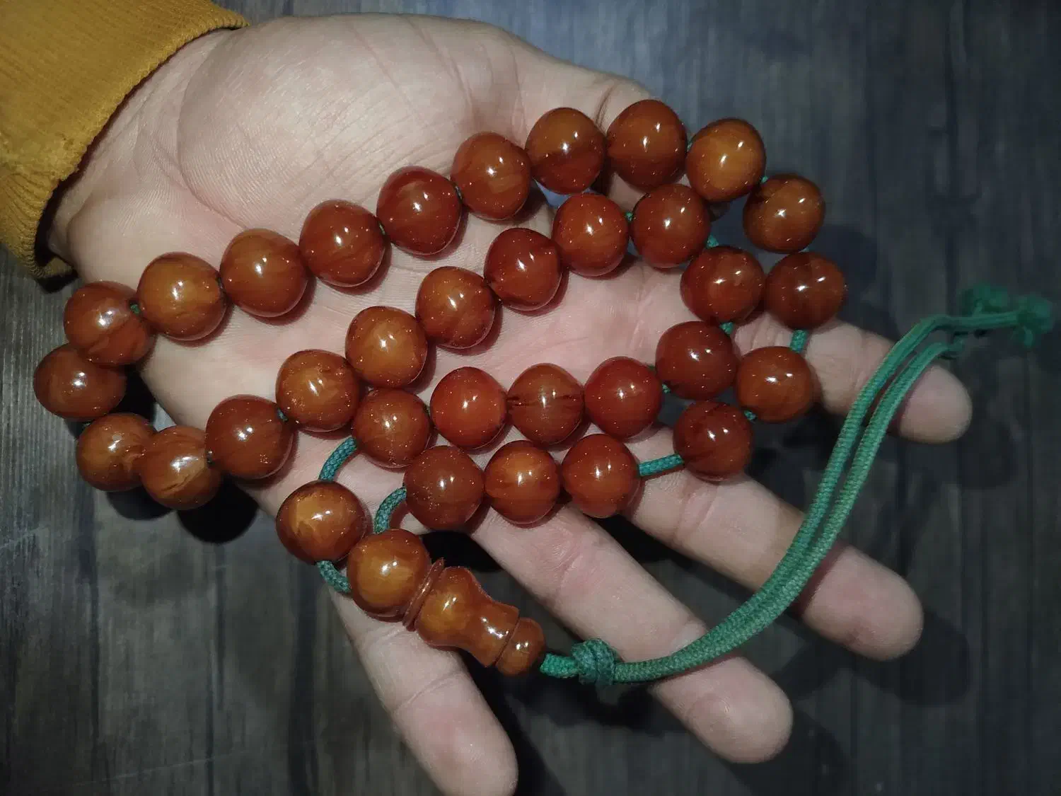 کهربا ۳۳ دانه کهنه|کلکسیون اشیاء عتیقه|قرچک, مهدیه|دیوار