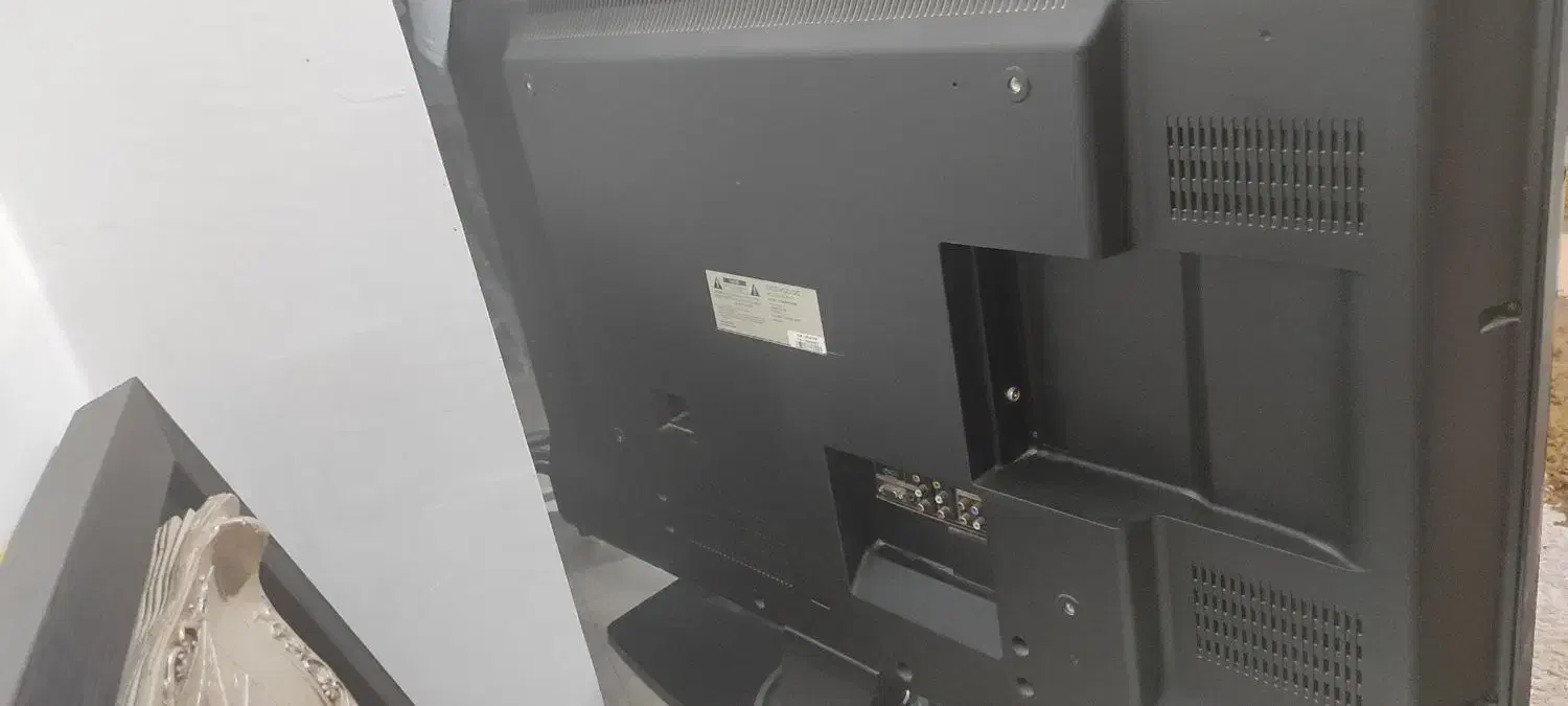 تلویزیون ال سی دی دوو|تلویزیون و پروژکتور|فولادشهر, C8|دیوار