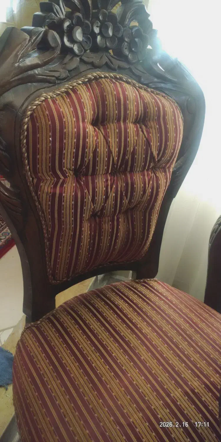 مبلمان|میز و صندلی غذاخوری|بروجرد, |دیوار