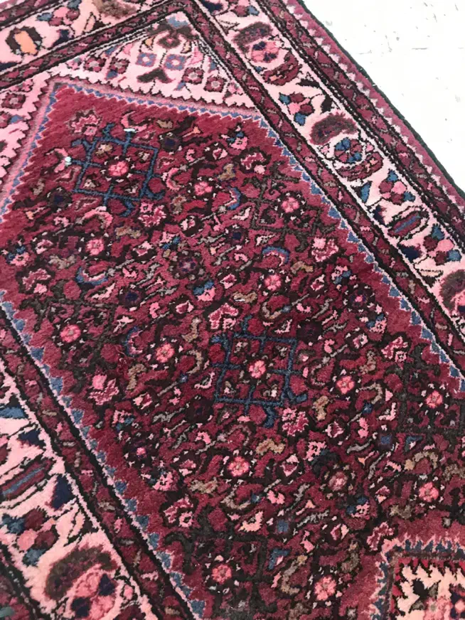 یک تخته فرش دست بافت پشمی ضخیم|فرش|قم, نیروگاه|دیوار