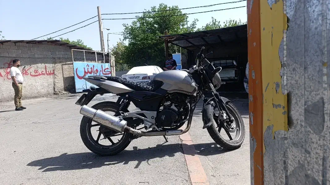 پالس 200مدل 88|موتورسیکلت|تهران, شهرک ولیعصر جنوبی|دیوار