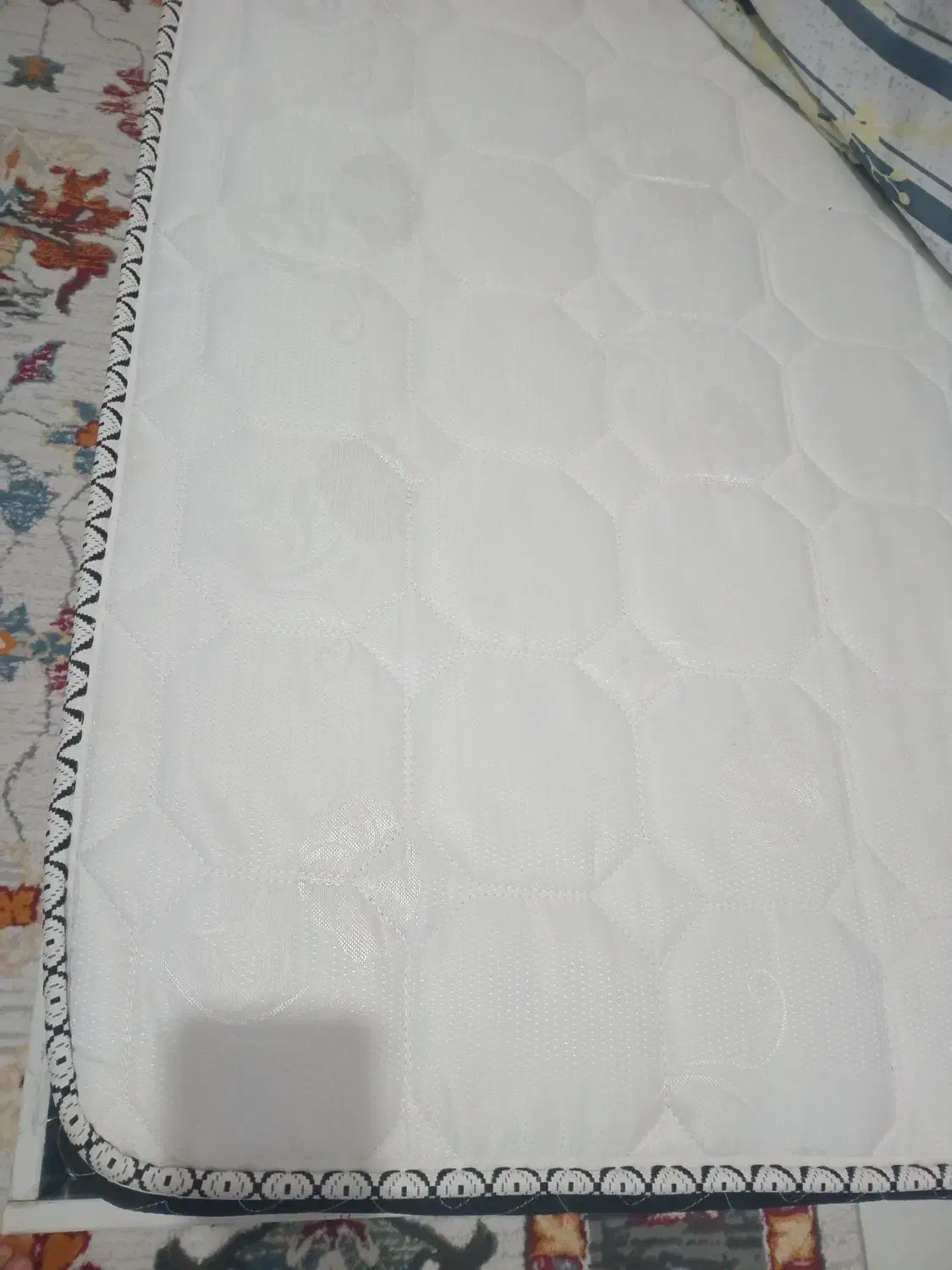 تخت خواب دو نفر|تشک تختخواب|سیاهکل, |دیوار